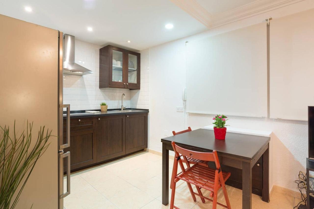 Apartamento Soho Малага Екстериор снимка