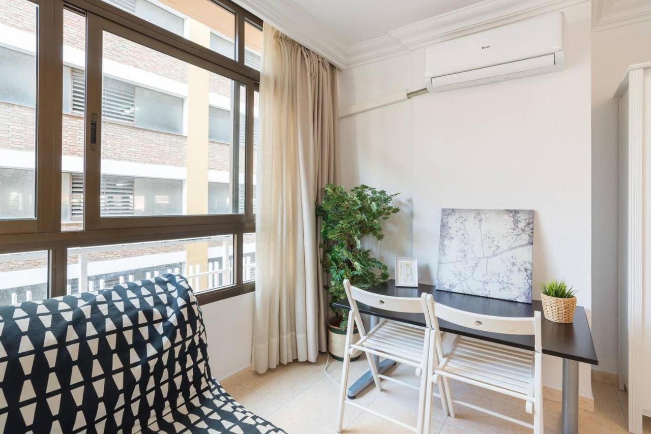 Apartamento Soho Малага Екстериор снимка